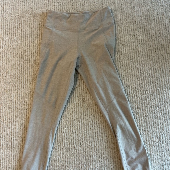 OUTDOOR VOICES CREAM LEGGINGS - Picture 2 of 5